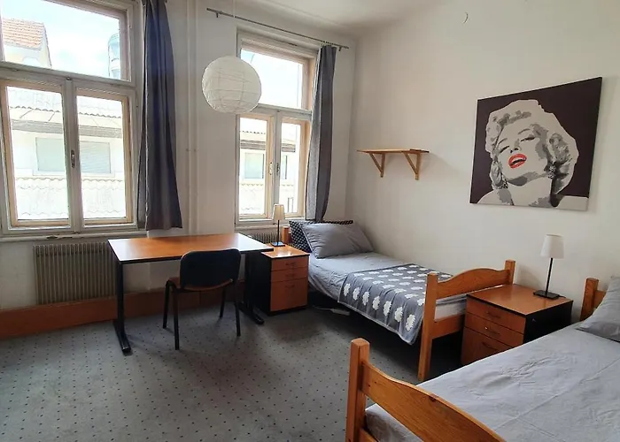 센트럴 룸 게스트하우스 류블랴나