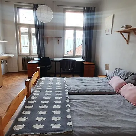 Central Vendégház *